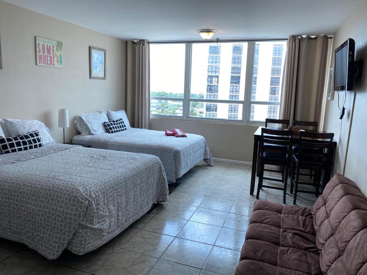 Ocean Front Studio Units Miami Beach Exterior foto