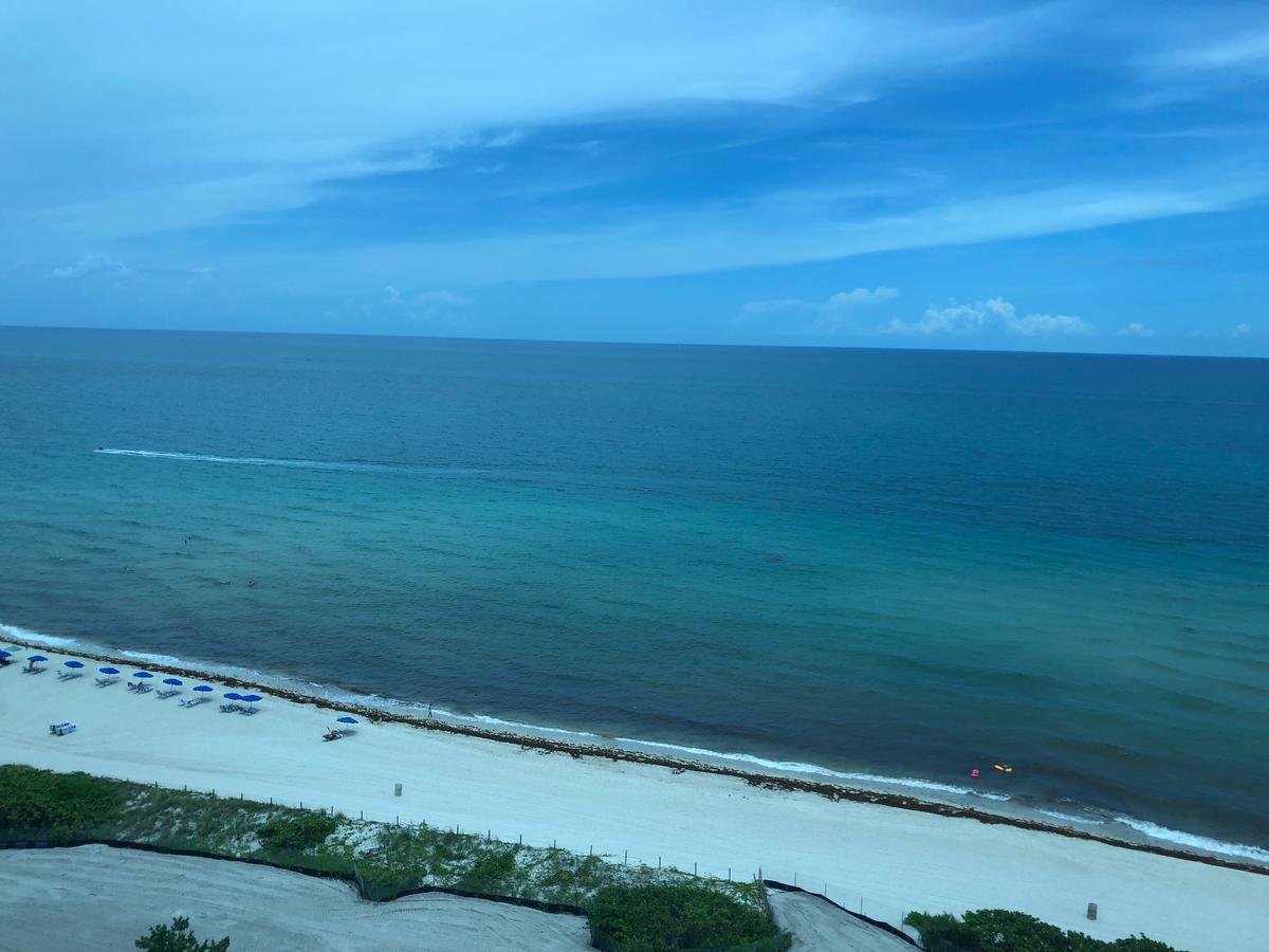Ocean Front Studio Units Miami Beach Exterior foto